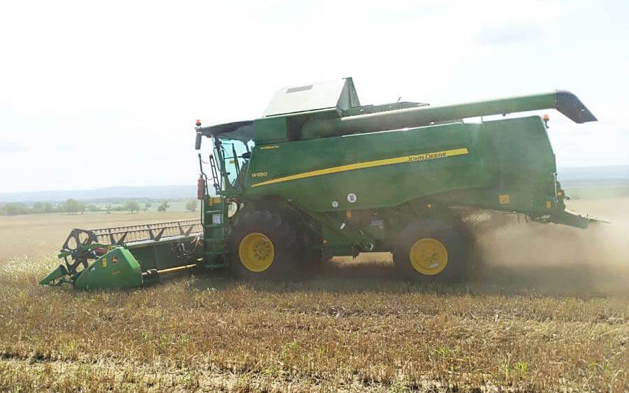 Agromester HD a pregătit John Deere W650 pentru recoltarea grâului în raionul Ungheni