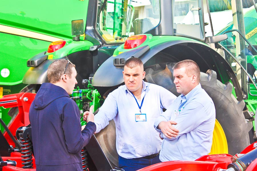 Agromester HD представил на осенней выставке Moldagrotech 2017 новейшие технологии для сельского хозяйства