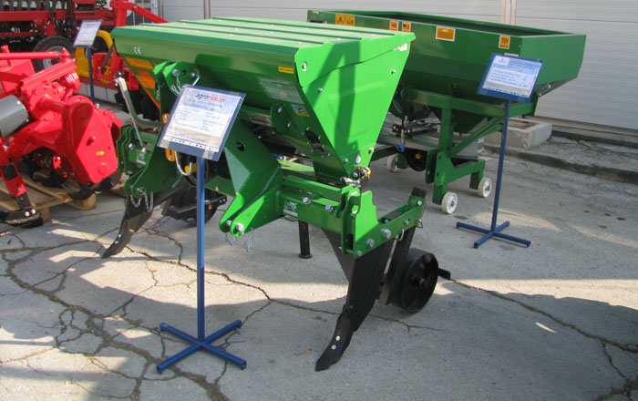 Medalii de argint a John Deere la expozitii