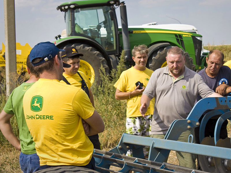 Seminar de instruire John Deere: Încărcați tractorul la maxim!