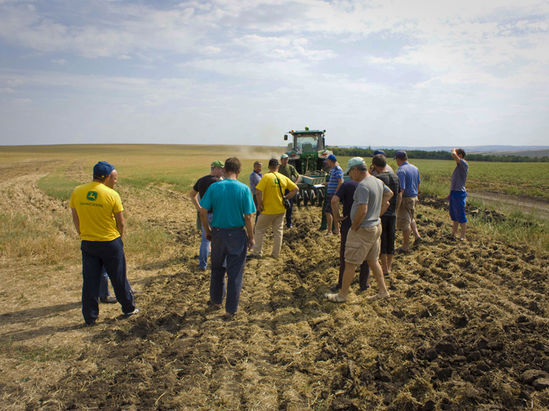 Seminar de instruire John Deere: Încărcați tractorul la maxim!