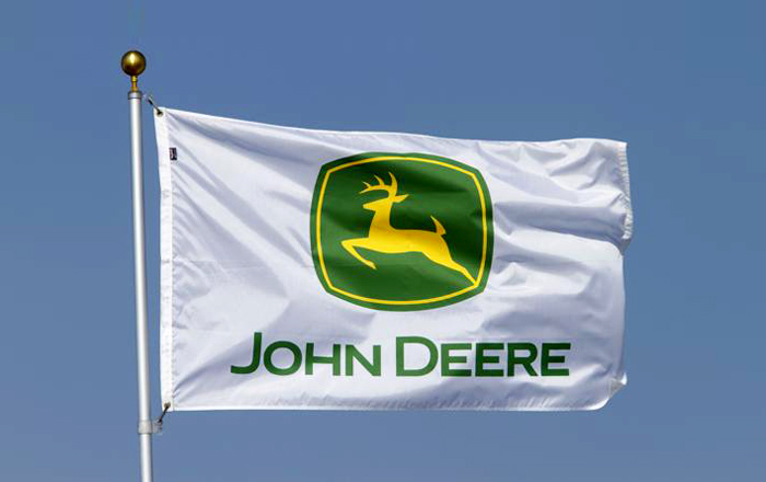 John Deere успешно начала новый финансовый год