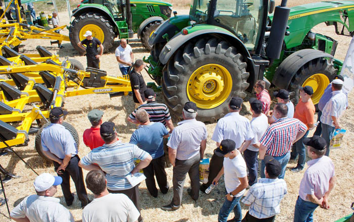 Непревзойденное качество и новые технологии John Deere специально для молдавских полей