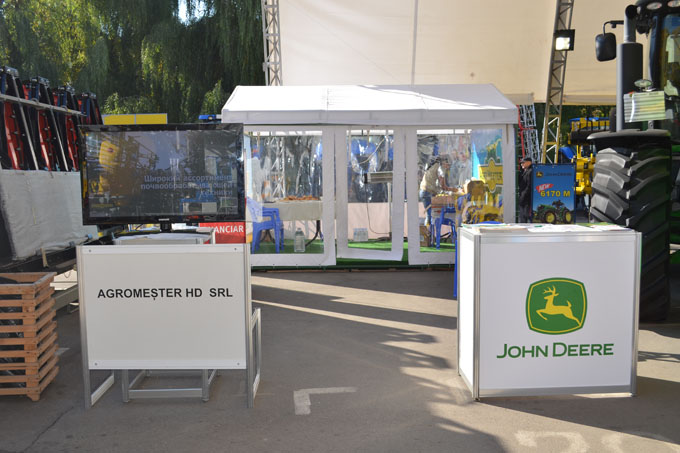 John Deere la Moldagrotech 2015