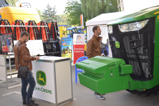 John Deere la Moldagrotech 2015